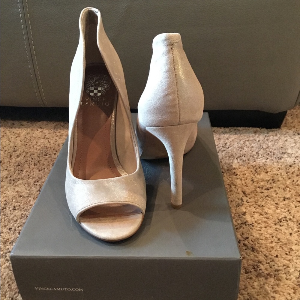 Vine Camuto Sandal